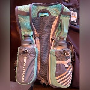 Nathan Hydration Vest